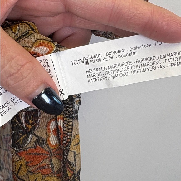 Zara Basic Sheer Floral Blouse with Tie detail in back/ Size small - Picture 6 of 11